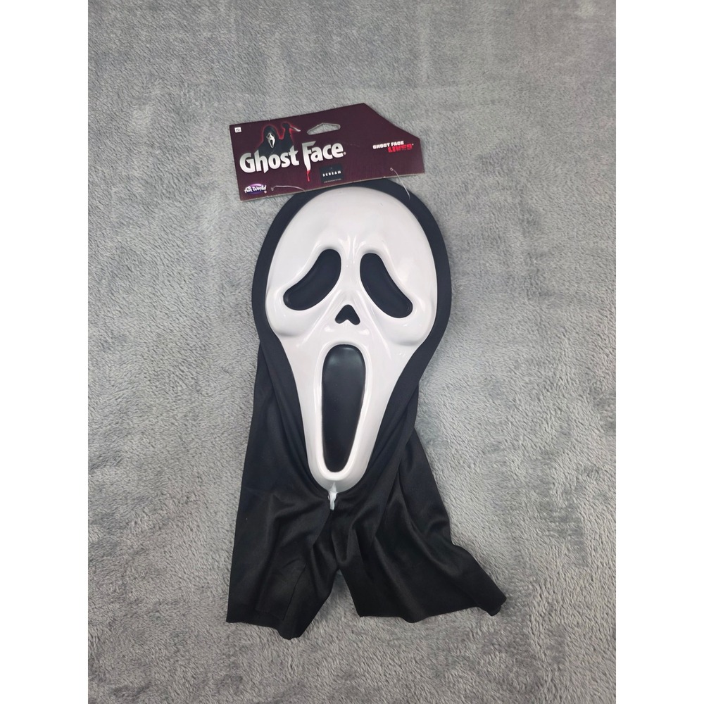 NEW Ghost Face Lives Scream Mask Fun World Halloween Horror Cosplay